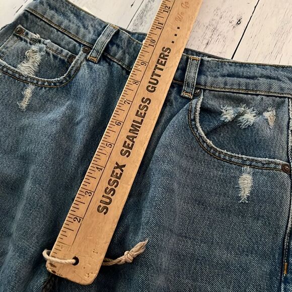 NWT Boyish The Toby Jeans Relaxed Fit 26 Great Ditactor Busted Knee Distressed - Picture 5 of 12